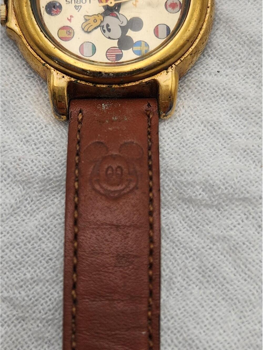 Vintage Lorus Quartz Disney Mickey Mouse International Flags Watch - Untested F4 - Picture 5 of 7